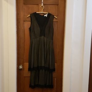 NWT NM Gold Shimmer Black Midi Dress